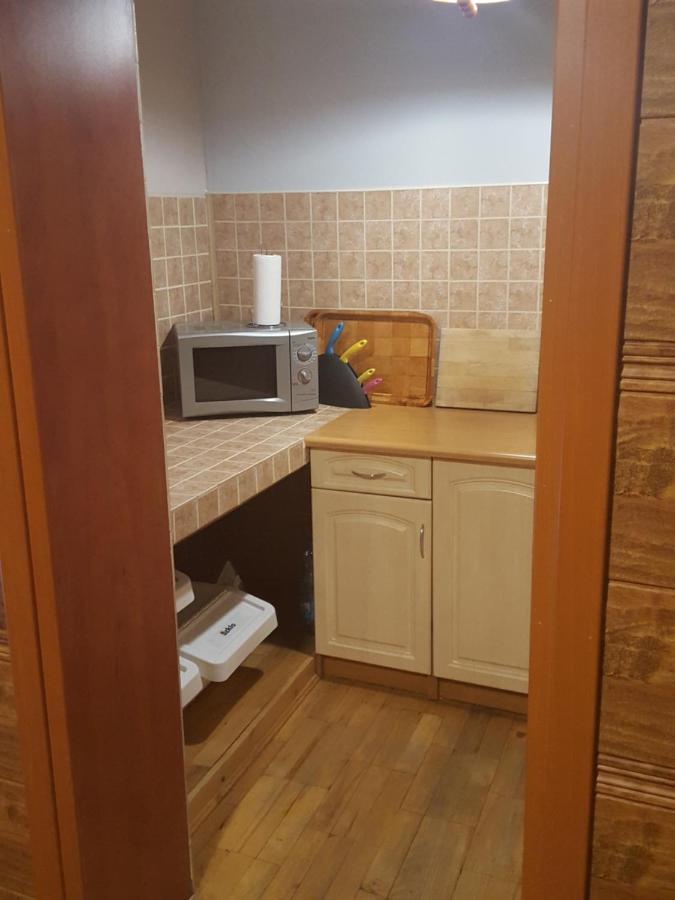 Pokoje Goscinne U Gochy Ustrzyki Dolne Esterno foto