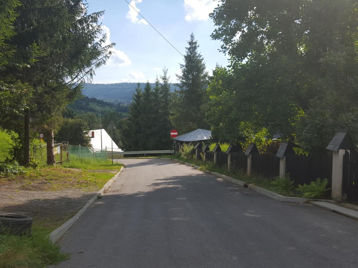 Pokoje Goscinne U Gochy Ustrzyki Dolne Esterno foto